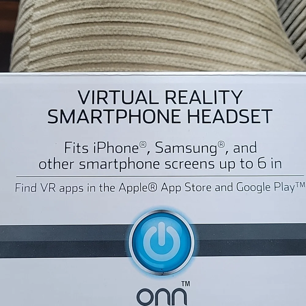 Virtual Reality Smartphone Headset! NWT!